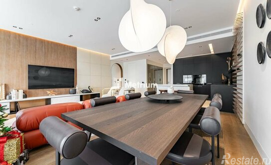 Продажа 3-комн квартиры на вторичном рынке Поклонная улица,  д. 9