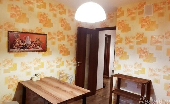 Продажа 1-комн квартиры на вторичном рынке Сосновый Бор г, Пионерская ул,  д. 8