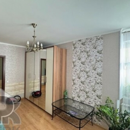 Продажа 1-комн квартиры на вторичном рынке Железнодорожный, пр-кт Героев,  д. 2