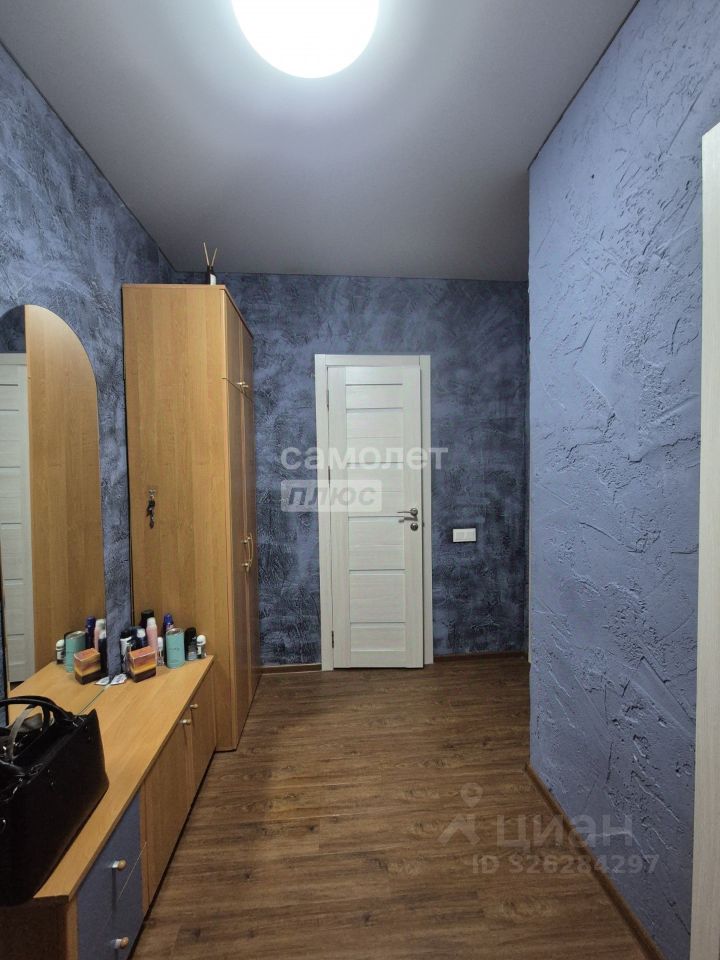 Продажа 1-комн квартиры на вторичном рынке ВНИИССОК пгт, улица Бородинская, 3