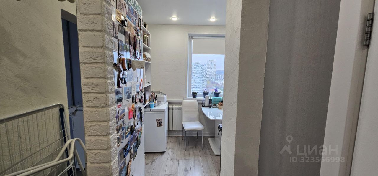 Продажа 1-комн квартиры на вторичном рынке Ключевая улица, 16/29