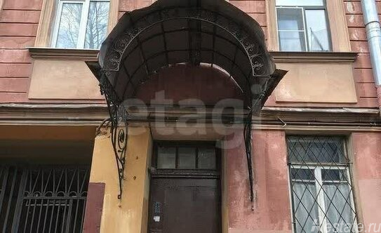Продажа 2-комн квартиры на вторичном рынке Витебская улица,  д. 21