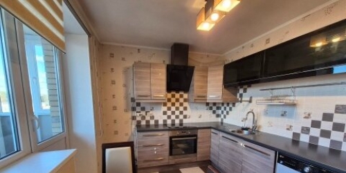 3-комн квартира Театральная улица,  д. 7