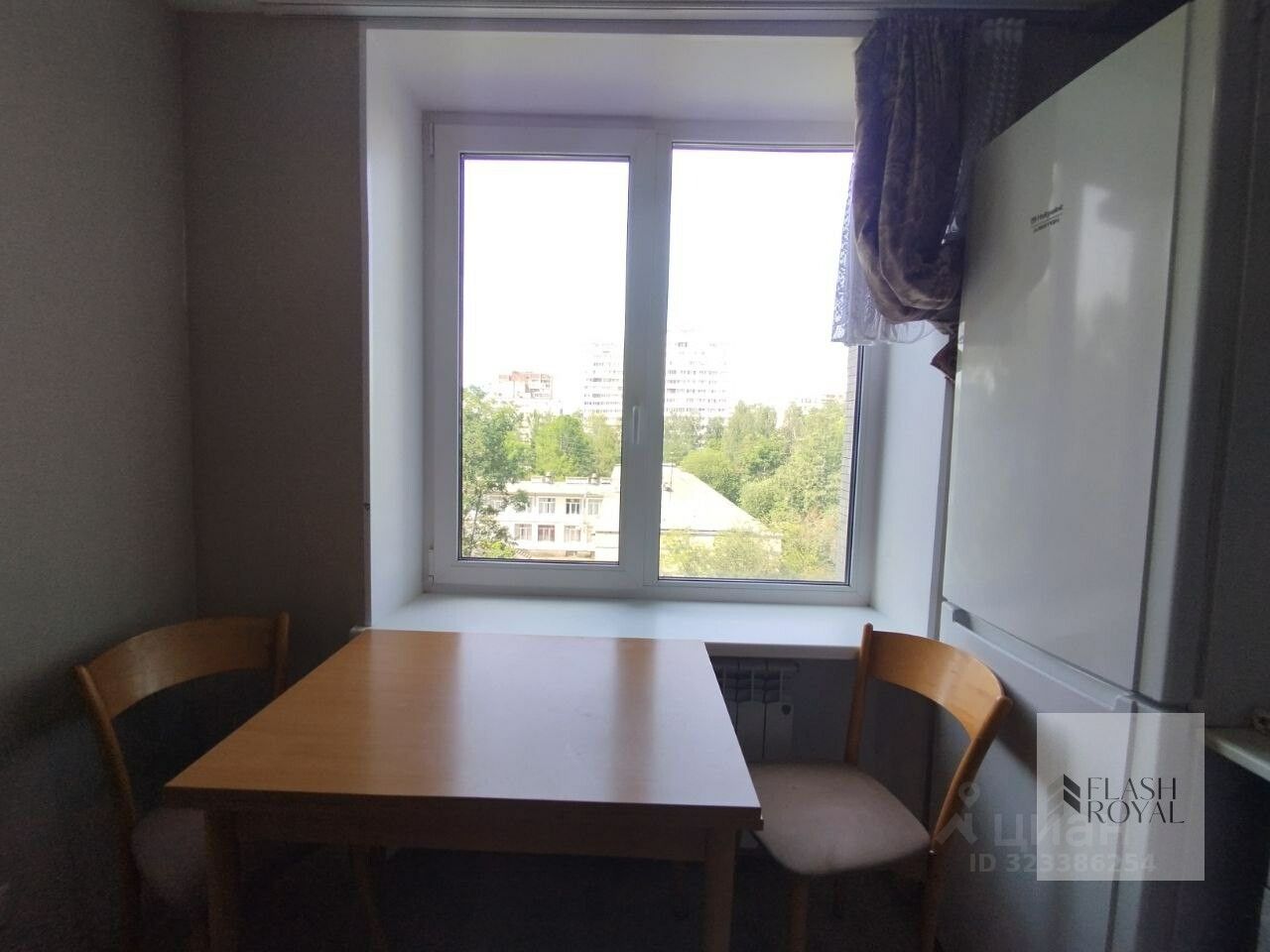 Аренда 2-комн квартиры на вторичном рынке проспект Художников, 33К1