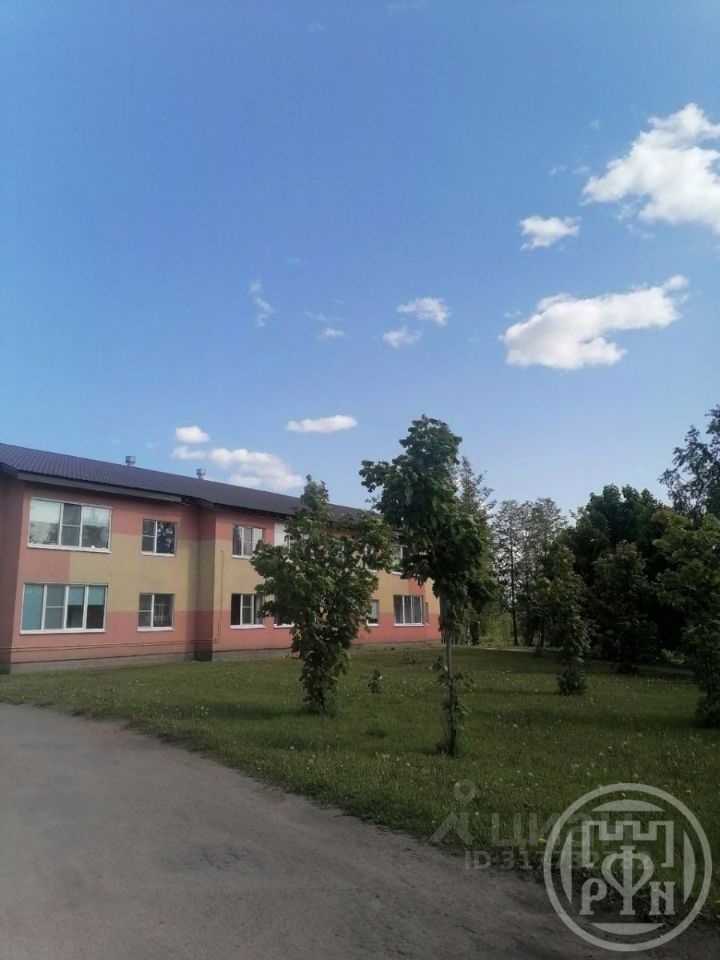 Продажа 3-комн квартиры на вторичном рынке Приозерск, улица Героя Богданова, 7