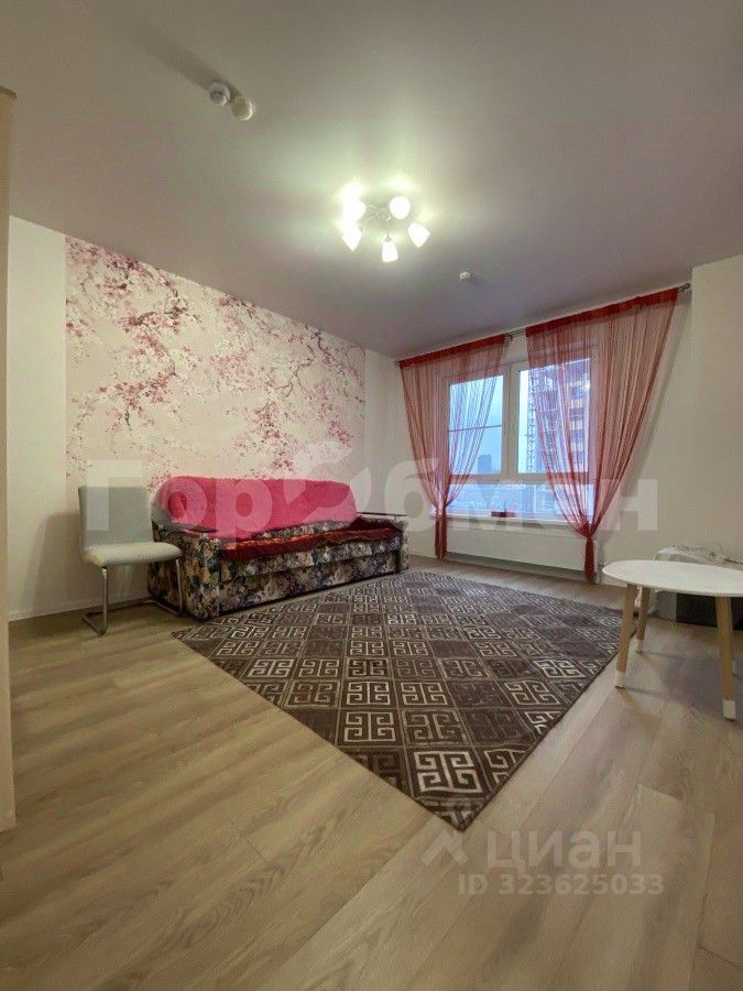 Аренда 2-комн квартиры на вторичном рынке Амурская улица, 1/2/1