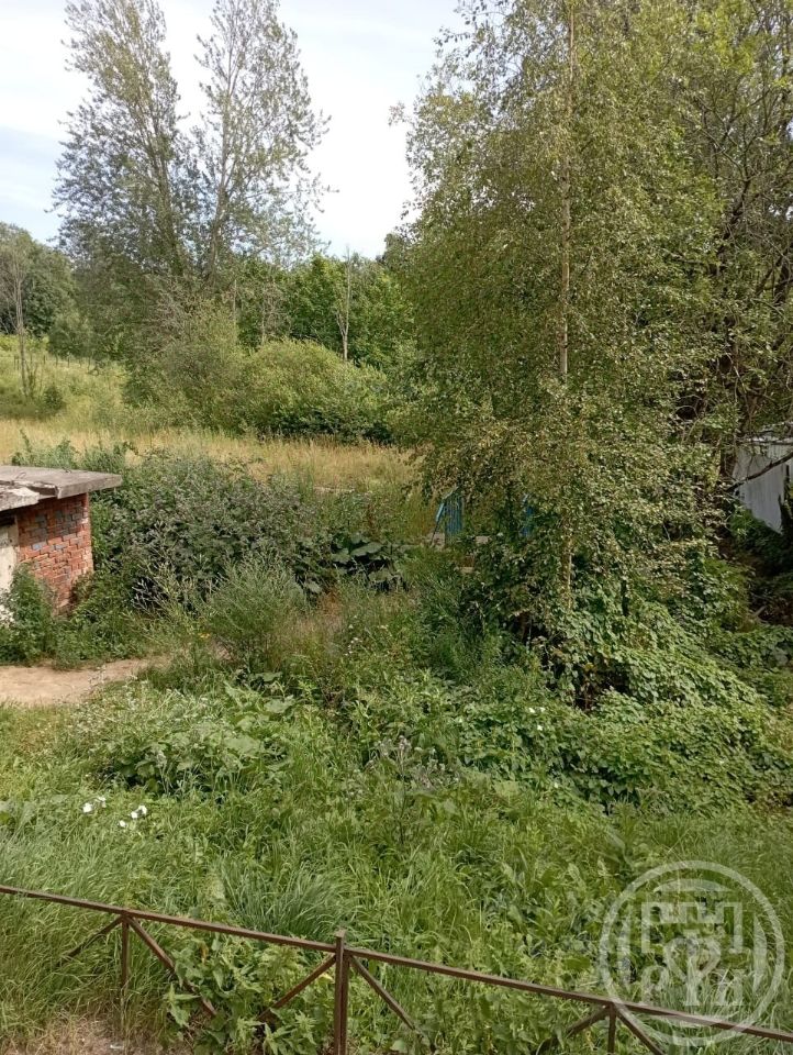 Продажа 2-комн квартиры на вторичном рынке пос. Осельки, 105