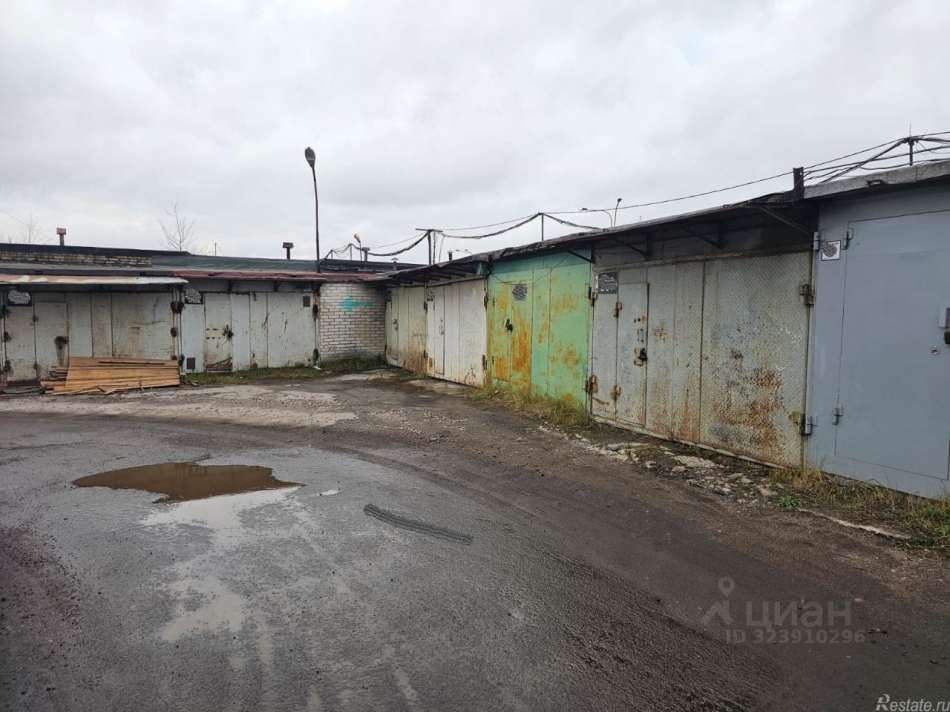 Продажа гаража Малая Балканская улица,  д. 35 к3