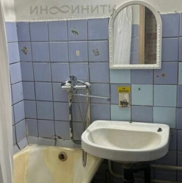 Продажа 2-комн квартиры на вторичном рынке улица Маршала Тимошенко,  д. 36