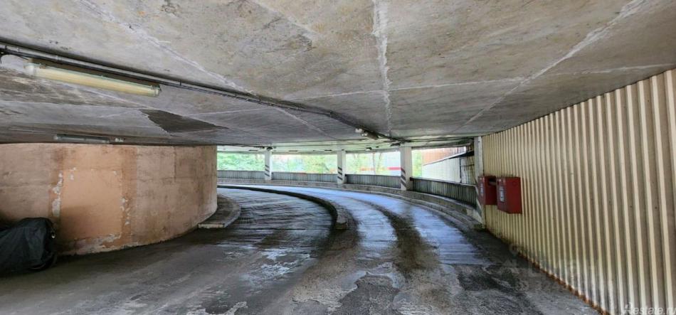 Продажа гаража улица Маршала Неделина,  д. 29