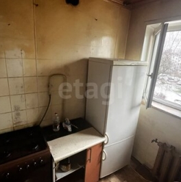 Продажа 3-комн квартиры на вторичном рынке Коломна, ул Добролюбова,  д. 18