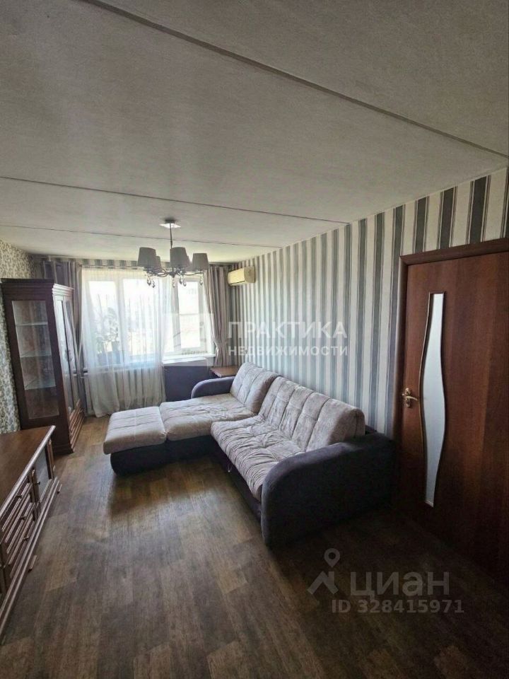 Продажа 2-комн квартиры на вторичном рынке Пролетарский проспект, 33К1