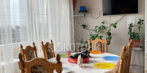 4-комн квартира улица Танкиста Хрустицкого,  д. 9