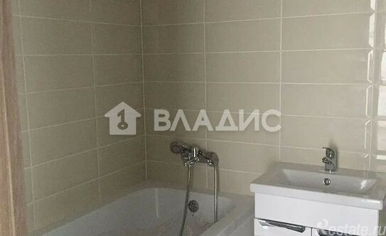 Продажа 1-комн квартиры на вторичном рынке Ветеранов пр-кт,  д. 169 к6 с1