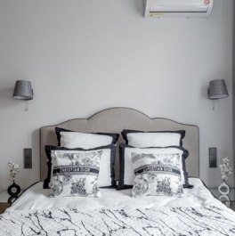 Продажа 2-комн квартиры на вторичном рынке Кутузовский пр-кт,  д. 24