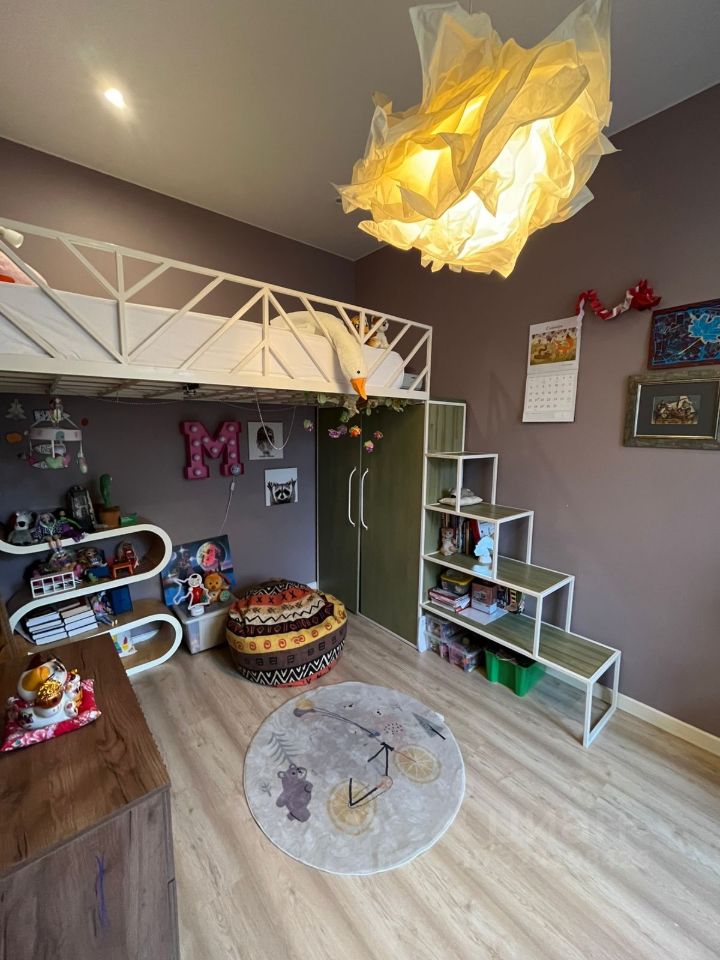 Продажа 3-комн квартиры на вторичном рынке Московский проспект, 216