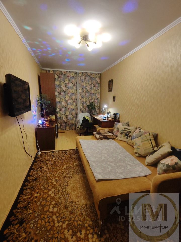 Продажа 2-комн квартиры на вторичном рынке Подольск, Ленинградская улица, 20