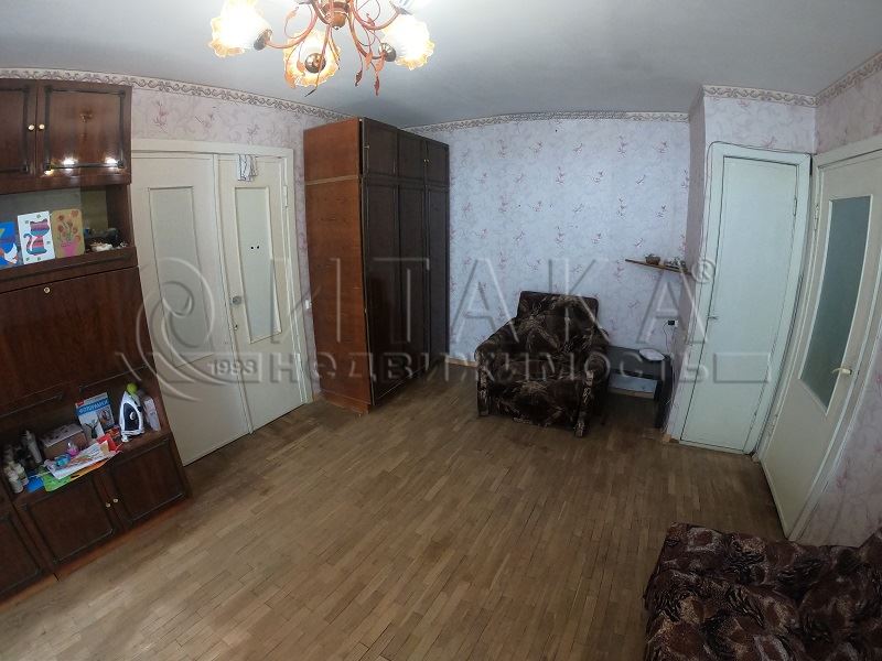 Продажа 2-комн квартиры на вторичном рынке Кузьмоловский, Победы,  д. 3