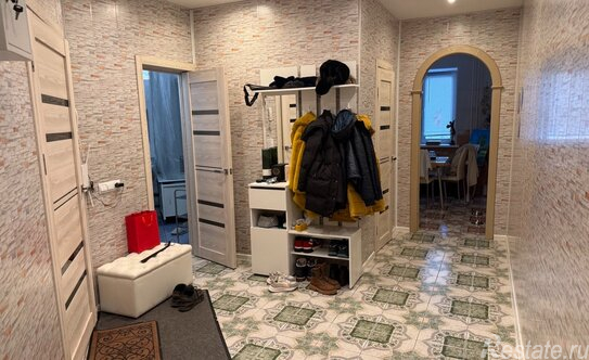 Продажа 2-комн квартиры на вторичном рынке Коломяжский пр-кт