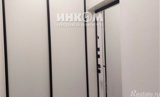 Продажа 1-комн квартиры на вторичном рынке Золотошвейная ул