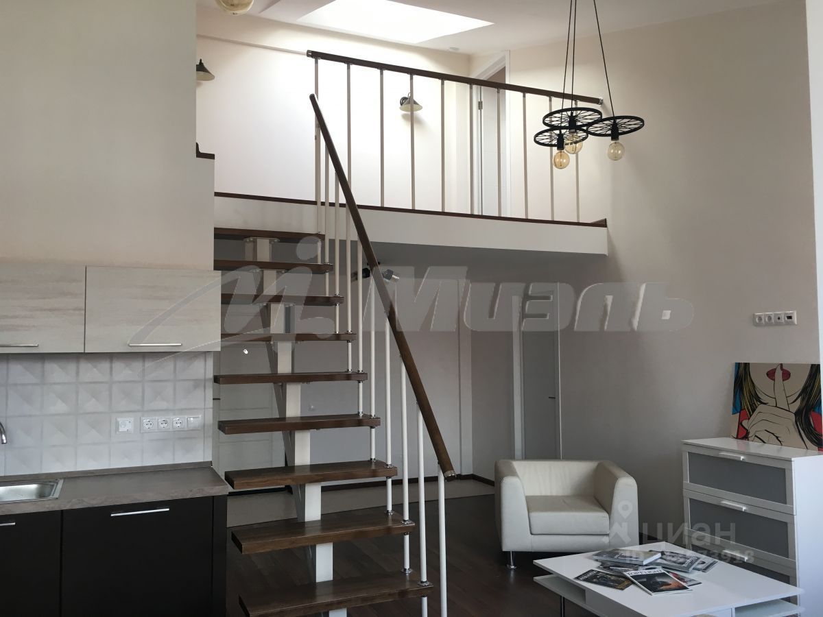 Продажа 3-комн квартиры на вторичном рынке Королев, улица Горького, 79к10