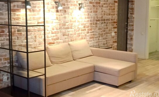 Аренда 2-комн квартиры на вторичном рынке Большеохтинский пр-кт,  д. 9