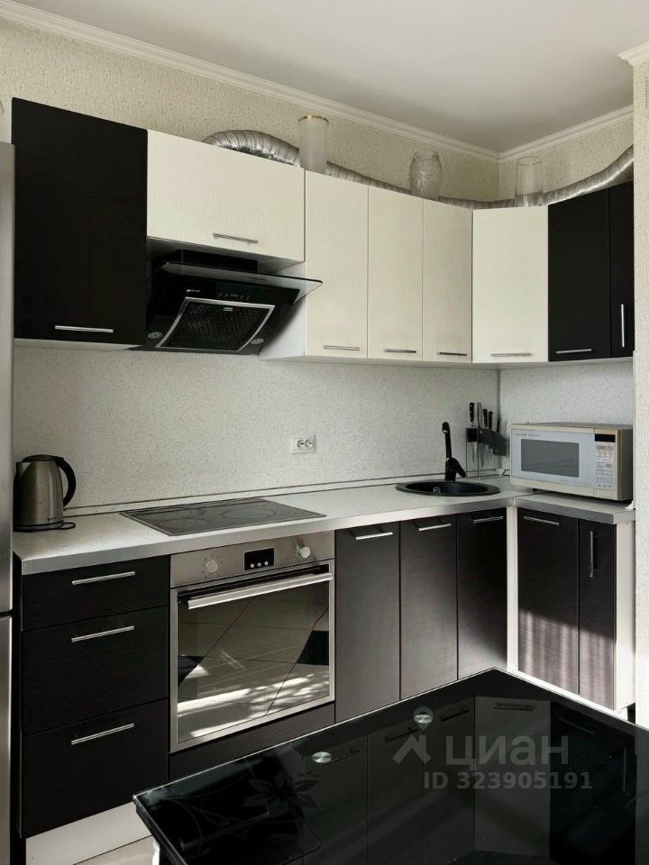 Аренда 2-комн квартиры на вторичном рынке Суздальская улица, 18К2