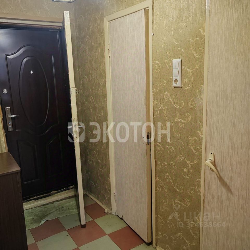 Продажа 1-комн квартиры на вторичном рынке улица Дыбенко, 15К2