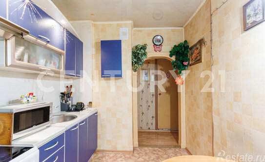 Продажа 2-комн квартиры на вторичном рынке улица Котина,  д. 7 к1