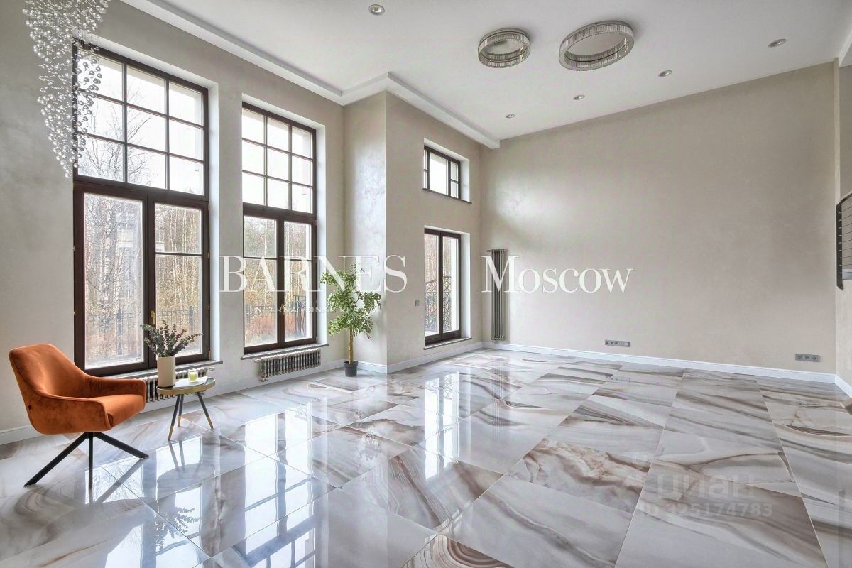 Продажа дома пос. Солнечное, улица Средняя, 8к10
