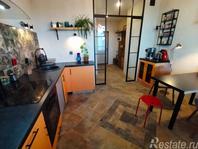 Продажа 2-комн квартиры на вторичном рынке улица Маршала Казакова,  д. 72 к1
