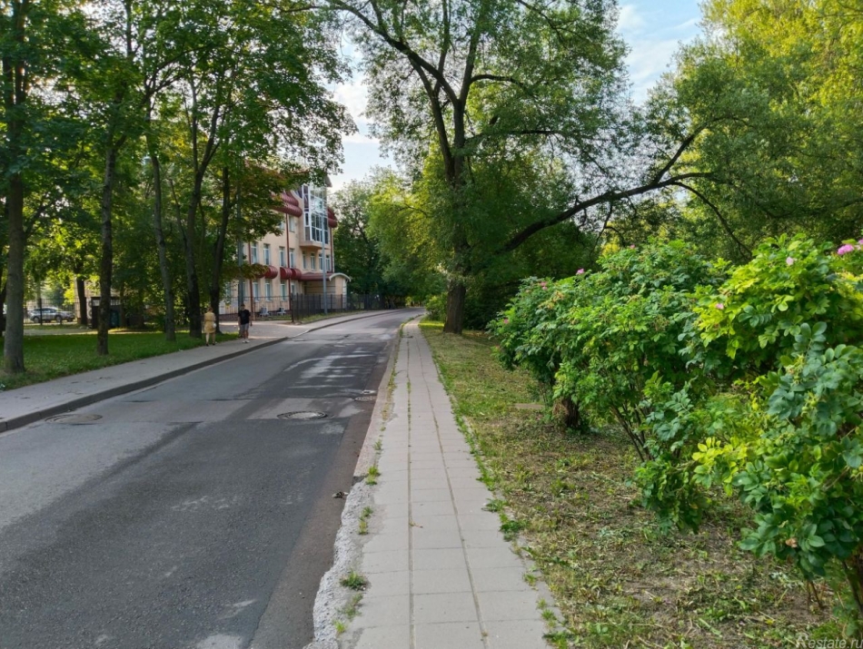 Продажа отдельного здания набережная Бумажного канала,  д. 12