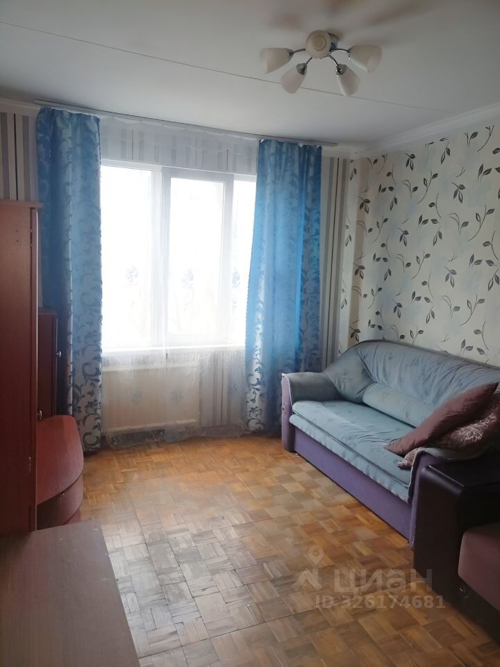 Продажа 2-комн квартиры на вторичном рынке проспект Большевиков, 71К2
