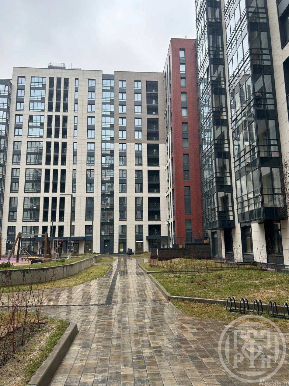 Продажа 2-комн квартиры на вторичном рынке Белоостровская ул. ,  д. 10,  к. 3