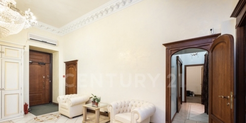 Офис Кузнецкий Мост ул,  д. 3к2