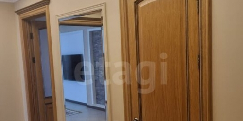 3-комн квартира Юшуньская М. ул,  д. 3