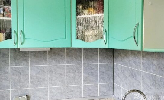 Продажа 3-комн квартиры на вторичном рынке улица Пограничника Гарькавого,  д. 35 к1