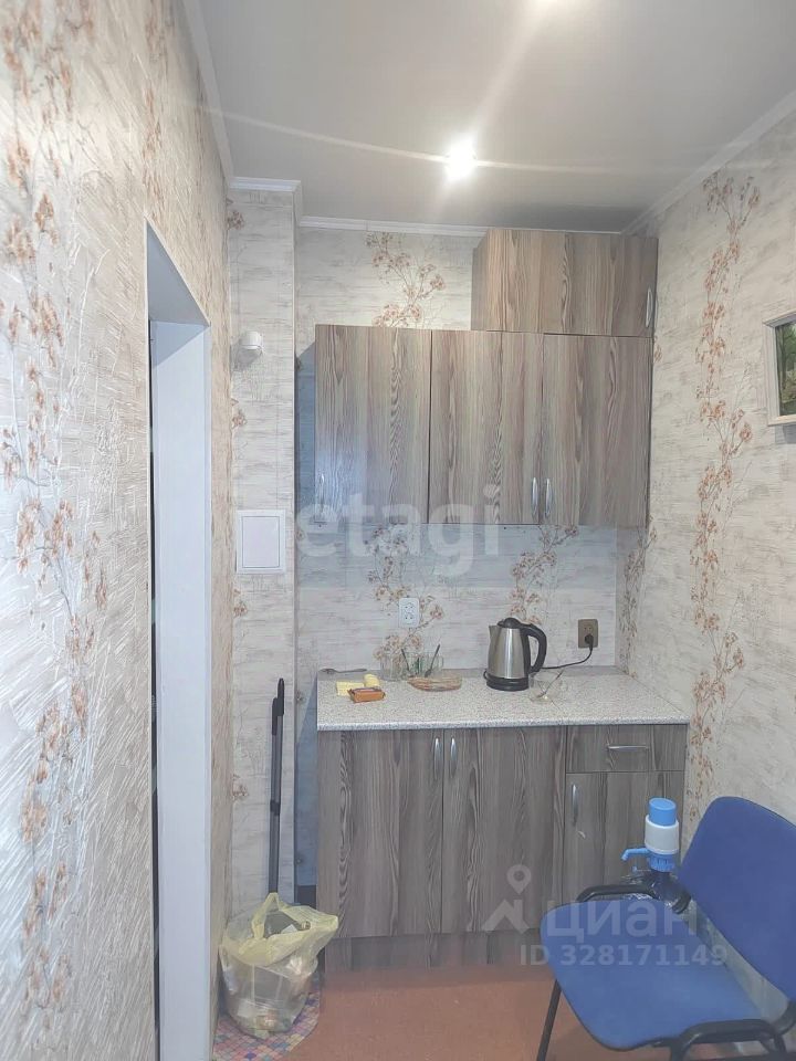 Продажа комнаты Гатчина, улица Чехова, 8