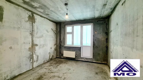 Продажа 4-комн квартиры на вторичном рынке Лобня, Физкультурная ул. ,  д. 14