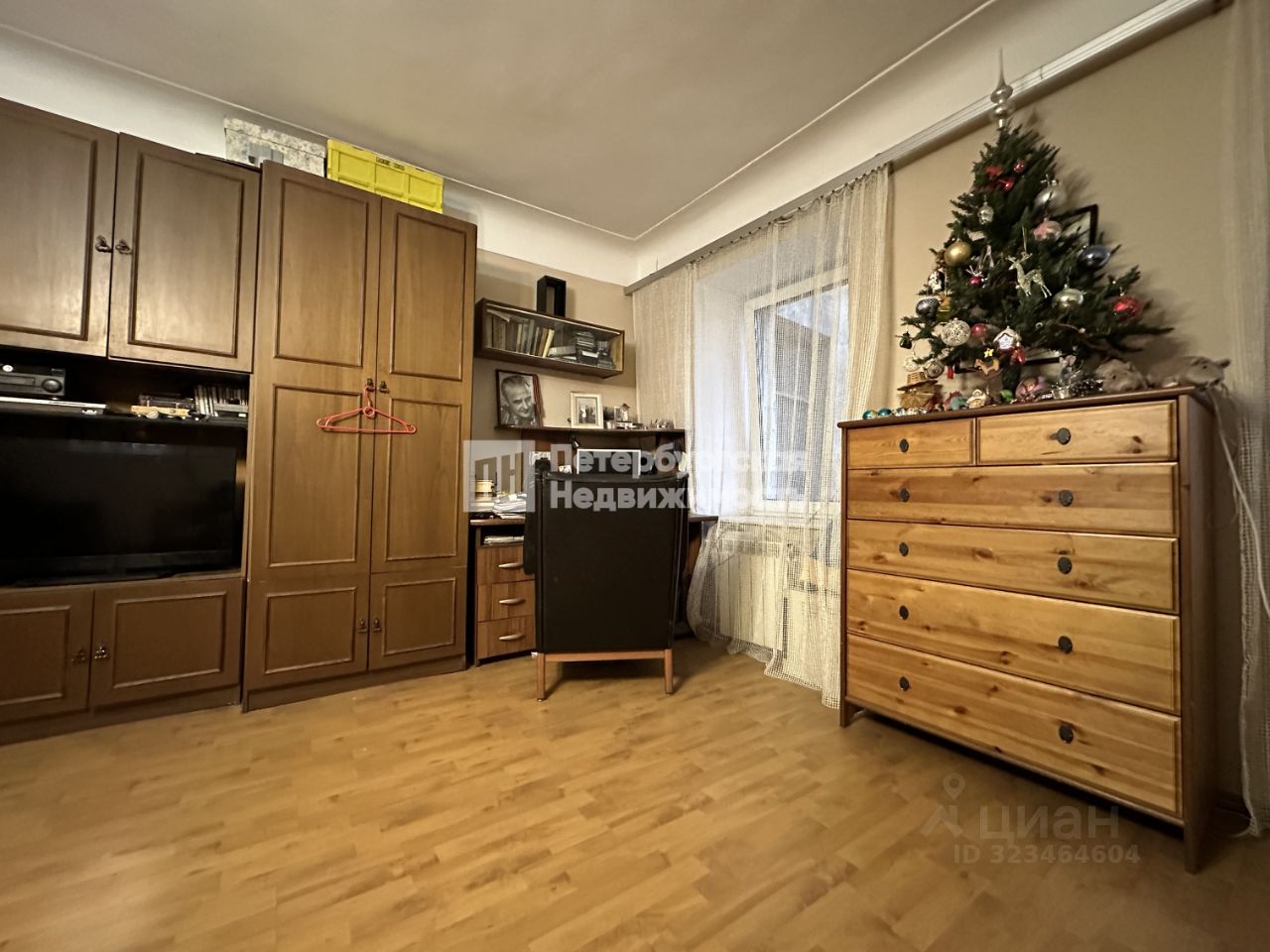 Продажа 2-комн квартиры на вторичном рынке Кронверкский проспект, 53