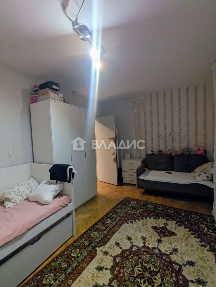 Продажа 1-комн квартиры на вторичном рынке Ленинский проспект, 3