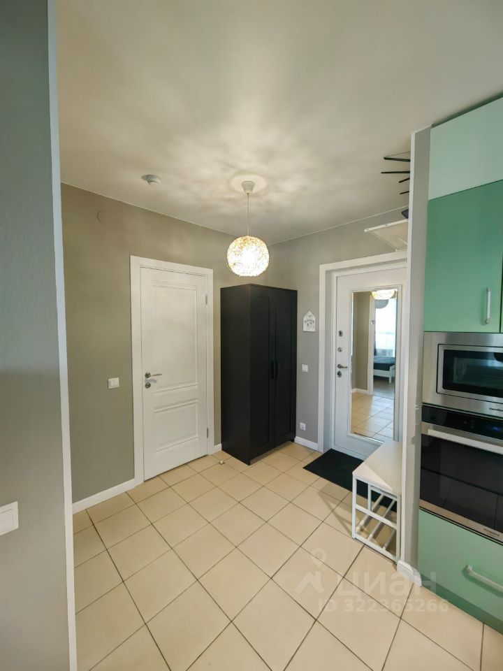 Аренда 1-комн квартиры на вторичном рынке улица Саларьевская, 10к1