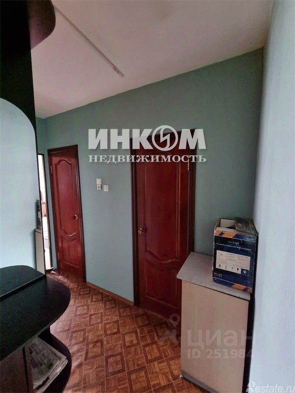 Продажа 2-комн квартиры на вторичном рынке Харьковский проезд,  д. 9 к2
