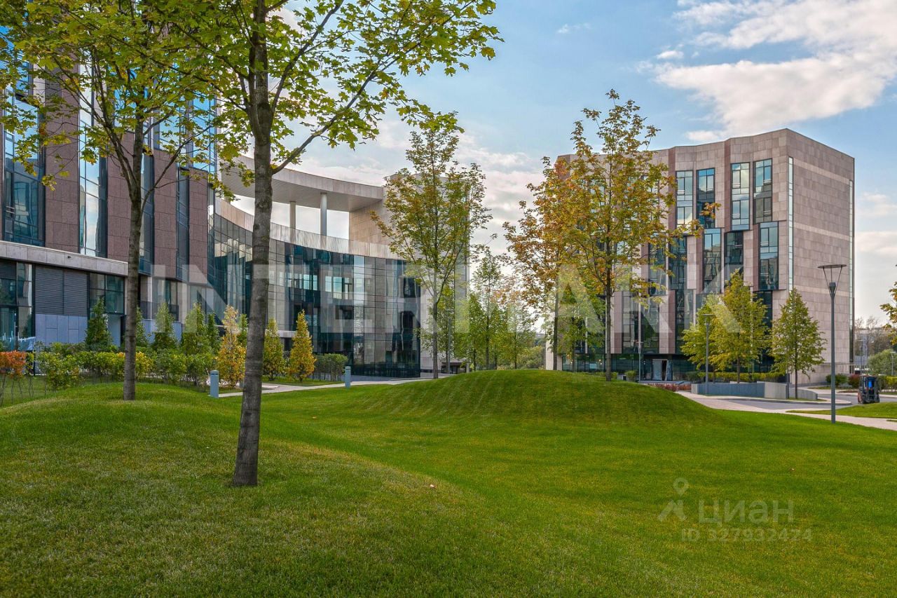 Продажа 2-комн квартиры на вторичном рынке Заречье пгт, улица Весенняя, 2к1