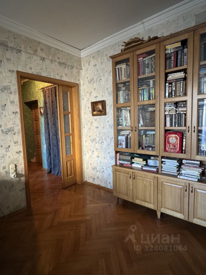 Продажа 6-комн квартиры на вторичном рынке улица Народного Ополчения, 40к1