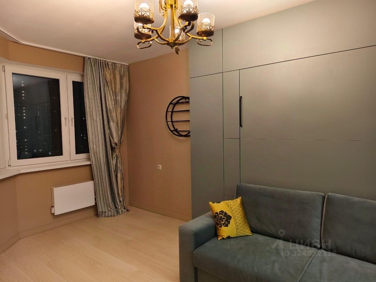 Аренда 2-комн квартиры на вторичном рынке Химки, улица Родионова, 3