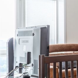 Продажа 4-комн квартиры на вторичном рынке Мосфильмовская улица, 70к1