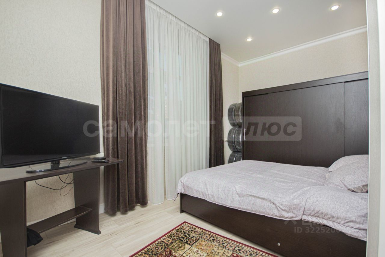 Продажа 3-комн квартиры на вторичном рынке Люберцы, Октябрьский проспект, 170/7