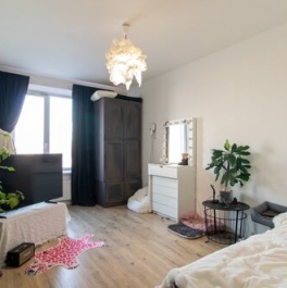 Продажа 1-комн квартиры на вторичном рынке Обуховской обороны пр-кт