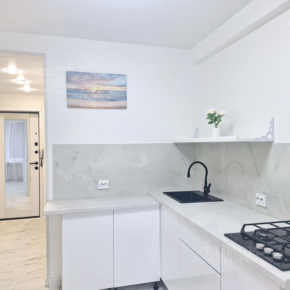 Продажа 1-комн квартиры на вторичном рынке проспект Маршала Блюхера, 59